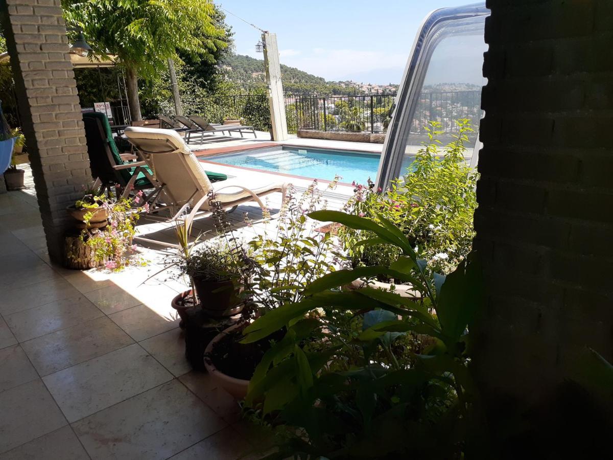 Naomi'S Villa Рош Пина Екстериор снимка