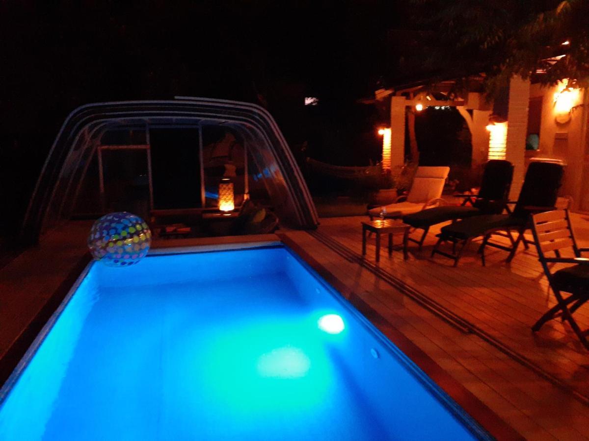 Naomi'S Villa Рош Пина Екстериор снимка